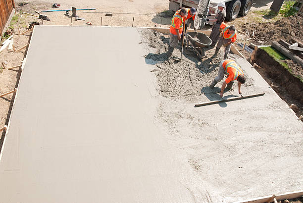 Best Local Concrete Companies  in Hampton Manor, NY